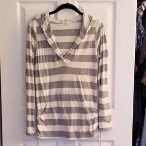 Off-white and Navy Striped ROXY Pullover